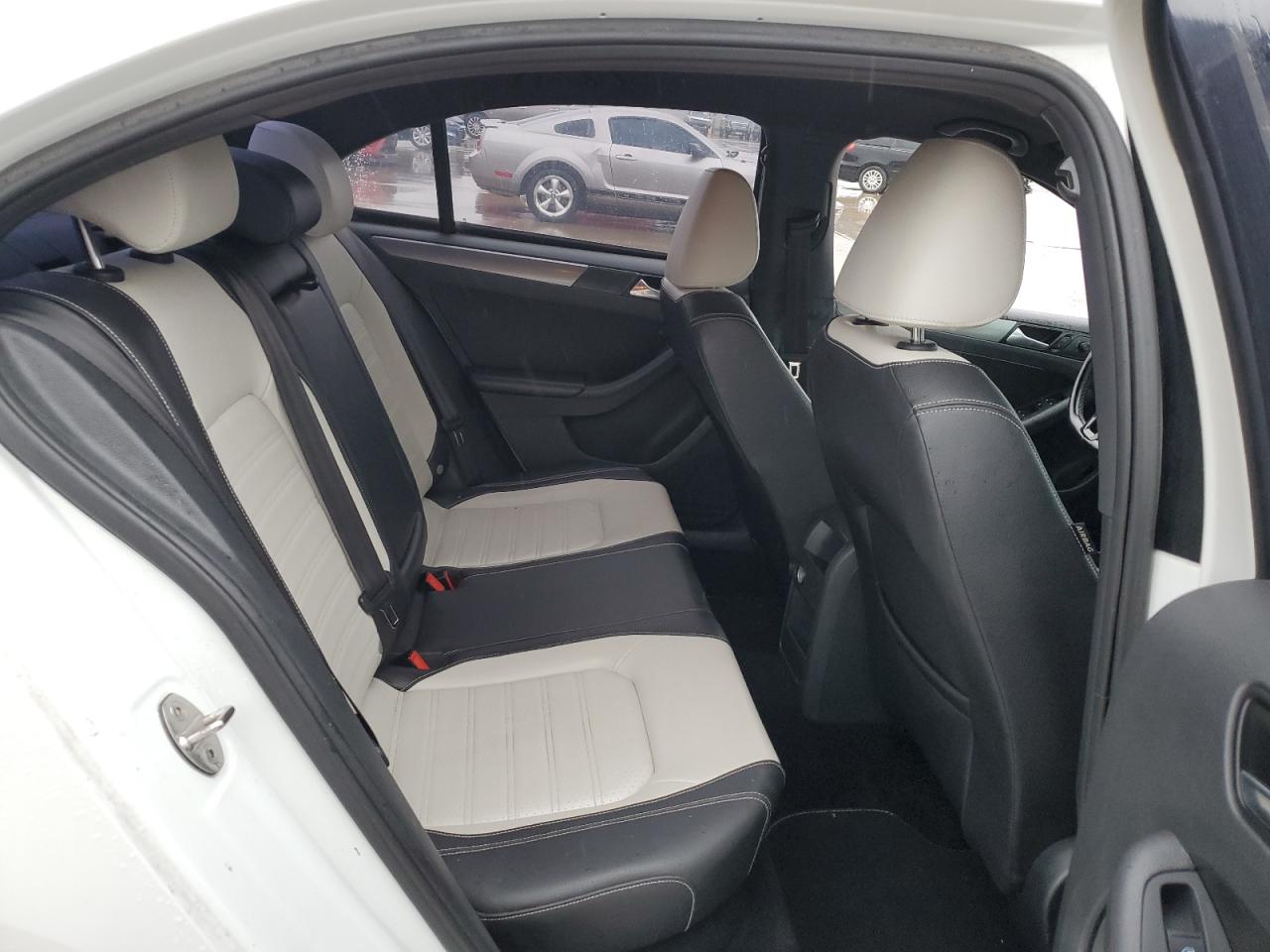 3VWD17AJ3GM370300 2016 Volkswagen Jetta Sport