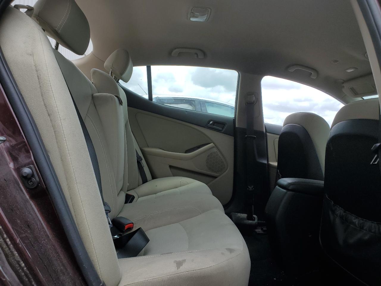 5XXGM4A7XCG064040 2012 Kia Optima Lx