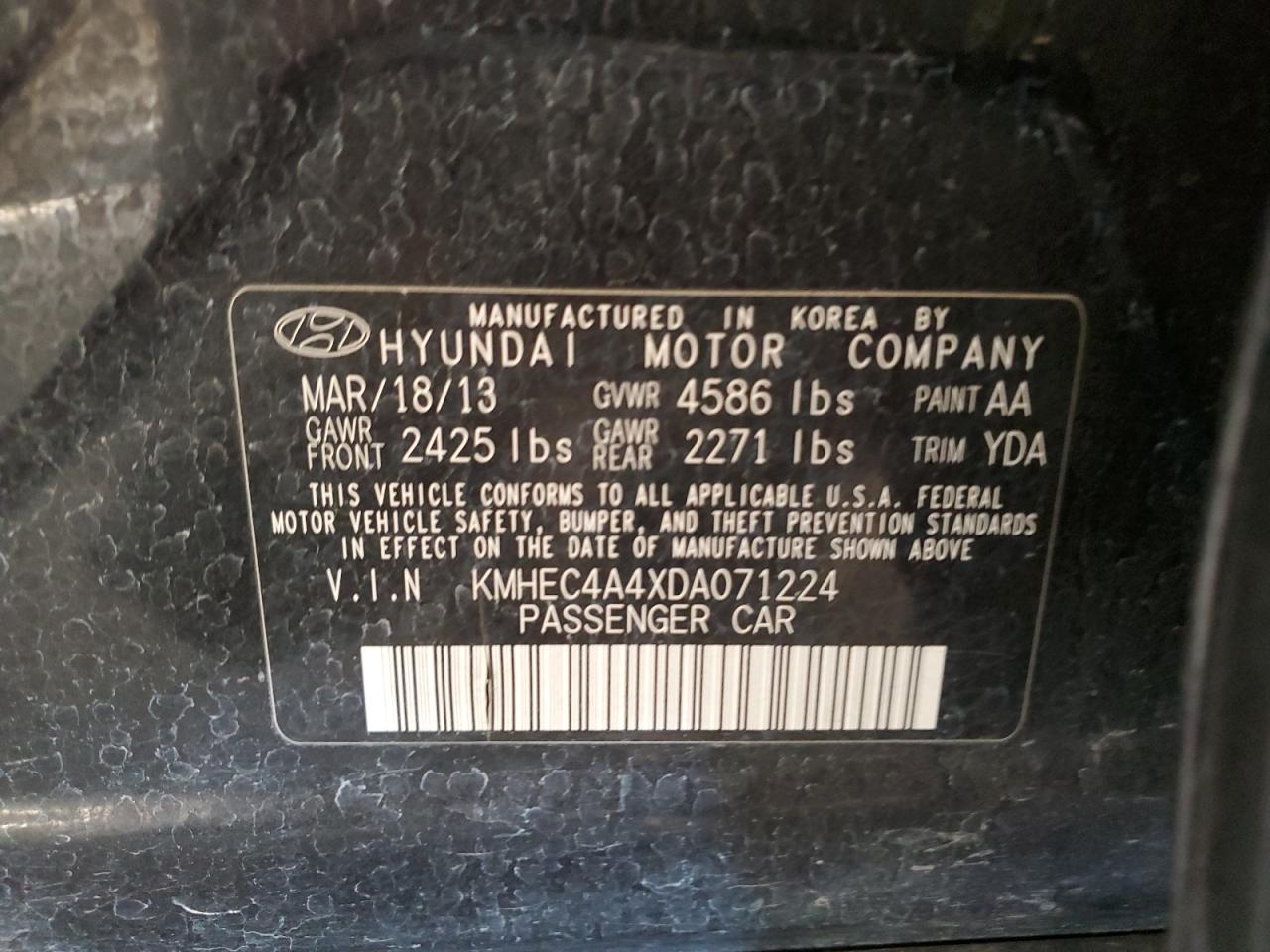 2013 Hyundai Sonata Hybrid vin: KMHEC4A4XDA071224