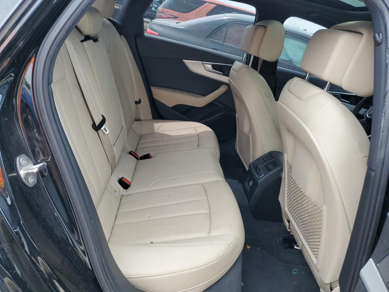 WAUGNAF45HN058827 2017 Audi A4 Premium