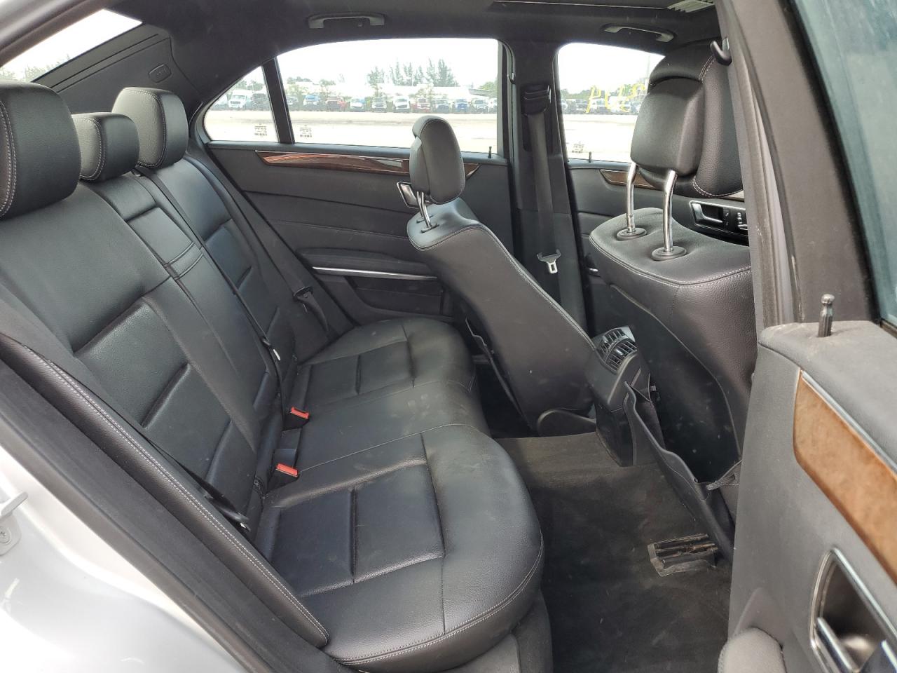 WDDHF8JB8EA853141 2014 Mercedes-Benz E 350 4Matic