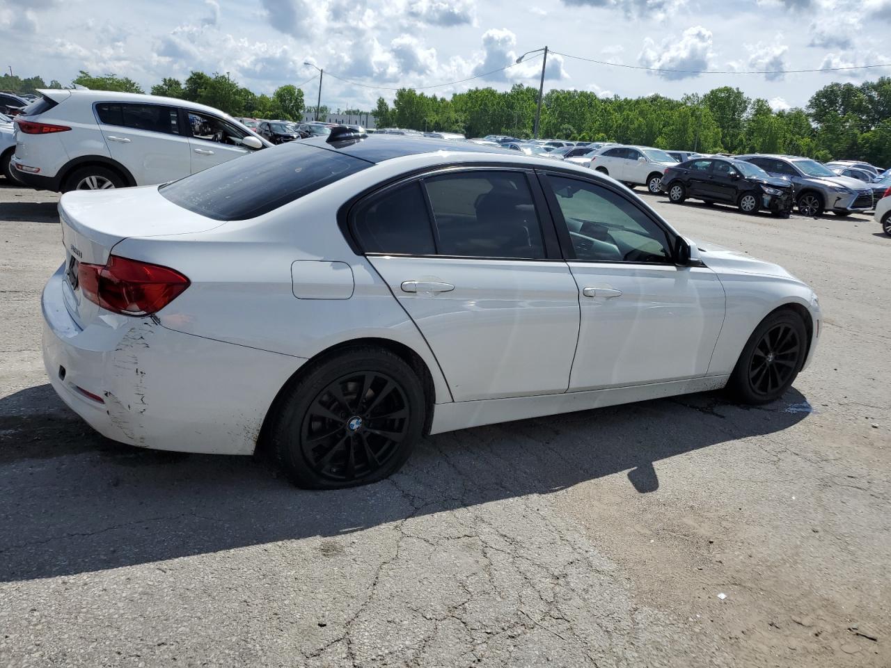 2016 BMW 320 Xi vin: WBA8E5G59GNU20871