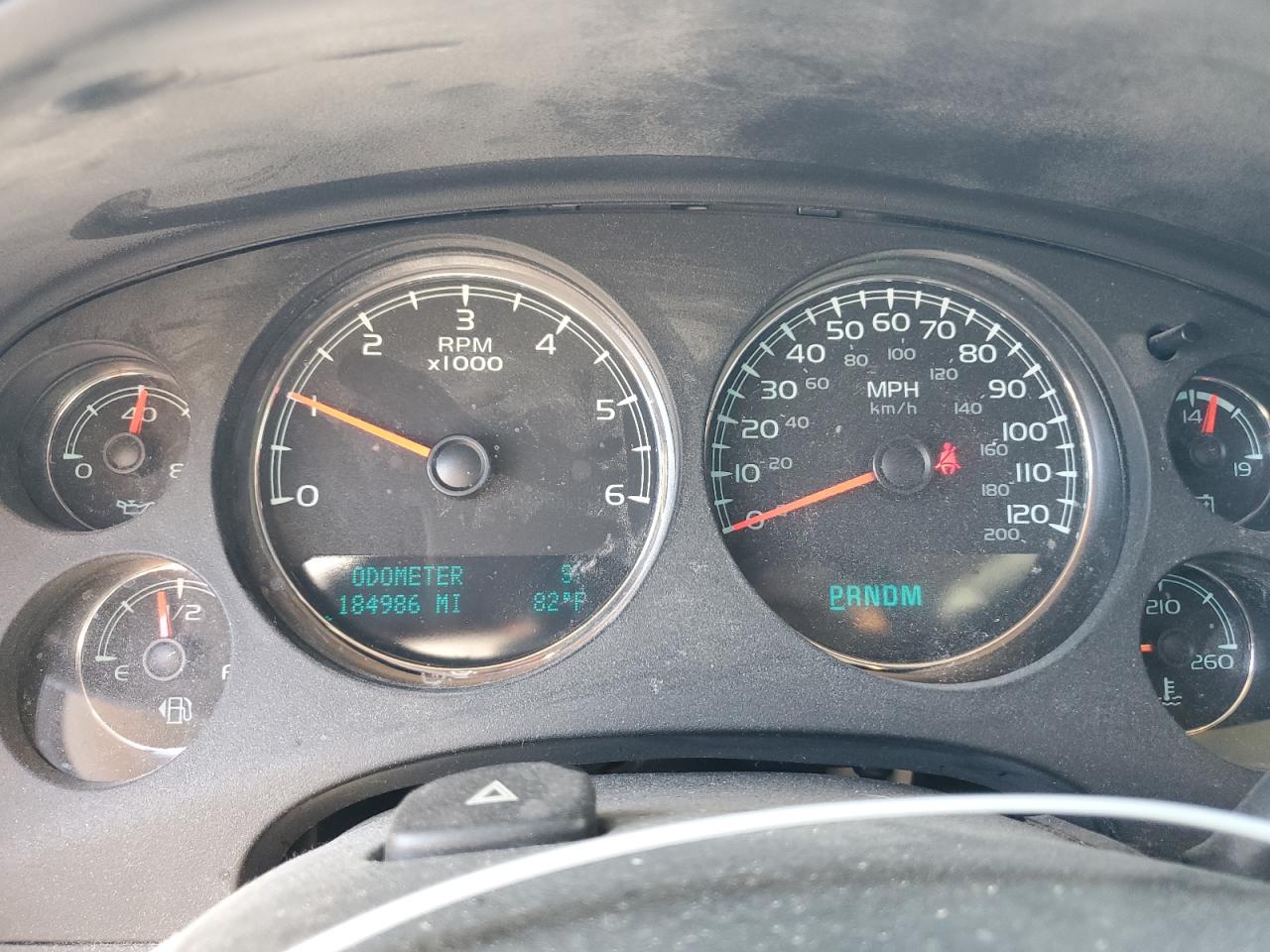 1GNSKBE04BR296329 2011 Chevrolet Tahoe K1500 Lt