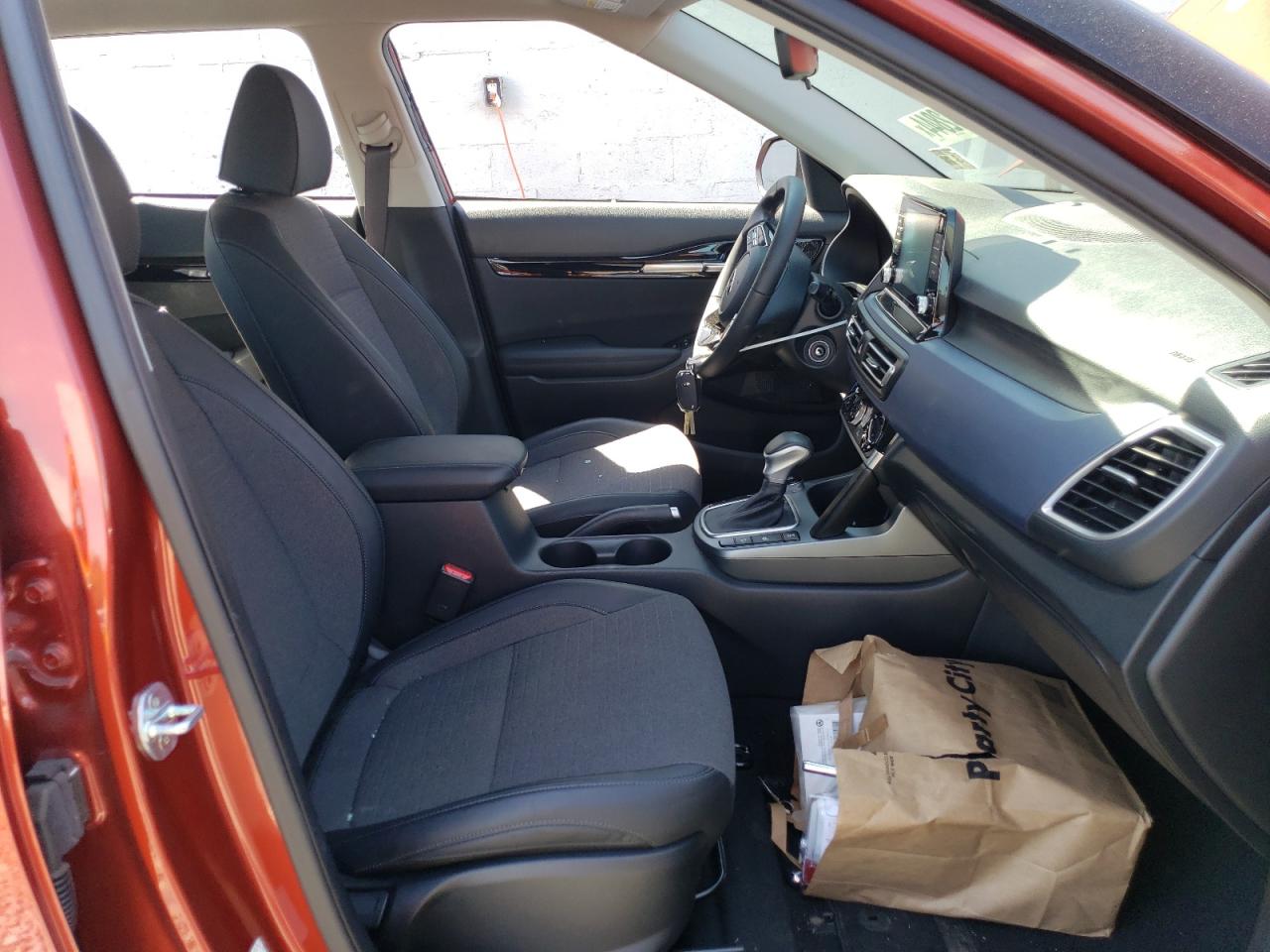 KNDEUCAA2M7175026 2021 Kia Seltos S