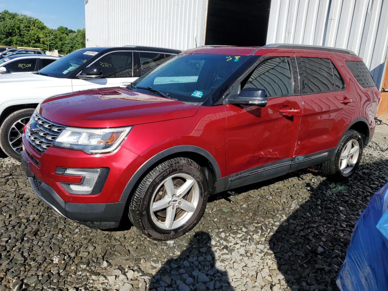 FORD EXPLORER XLT