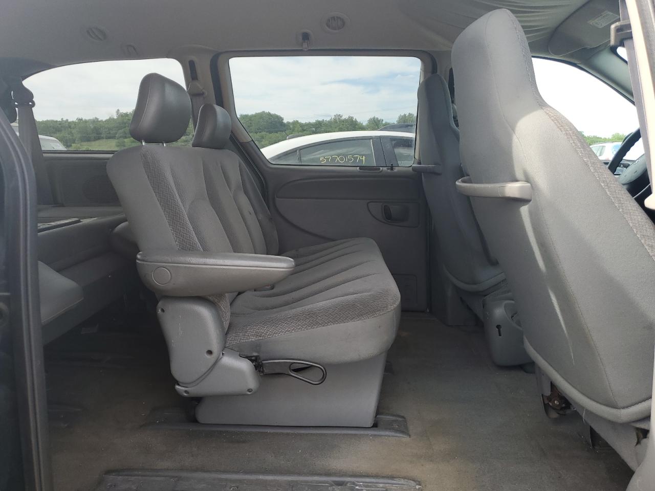 1D4GP24RX5B285285 2005 Dodge Grand Caravan Se