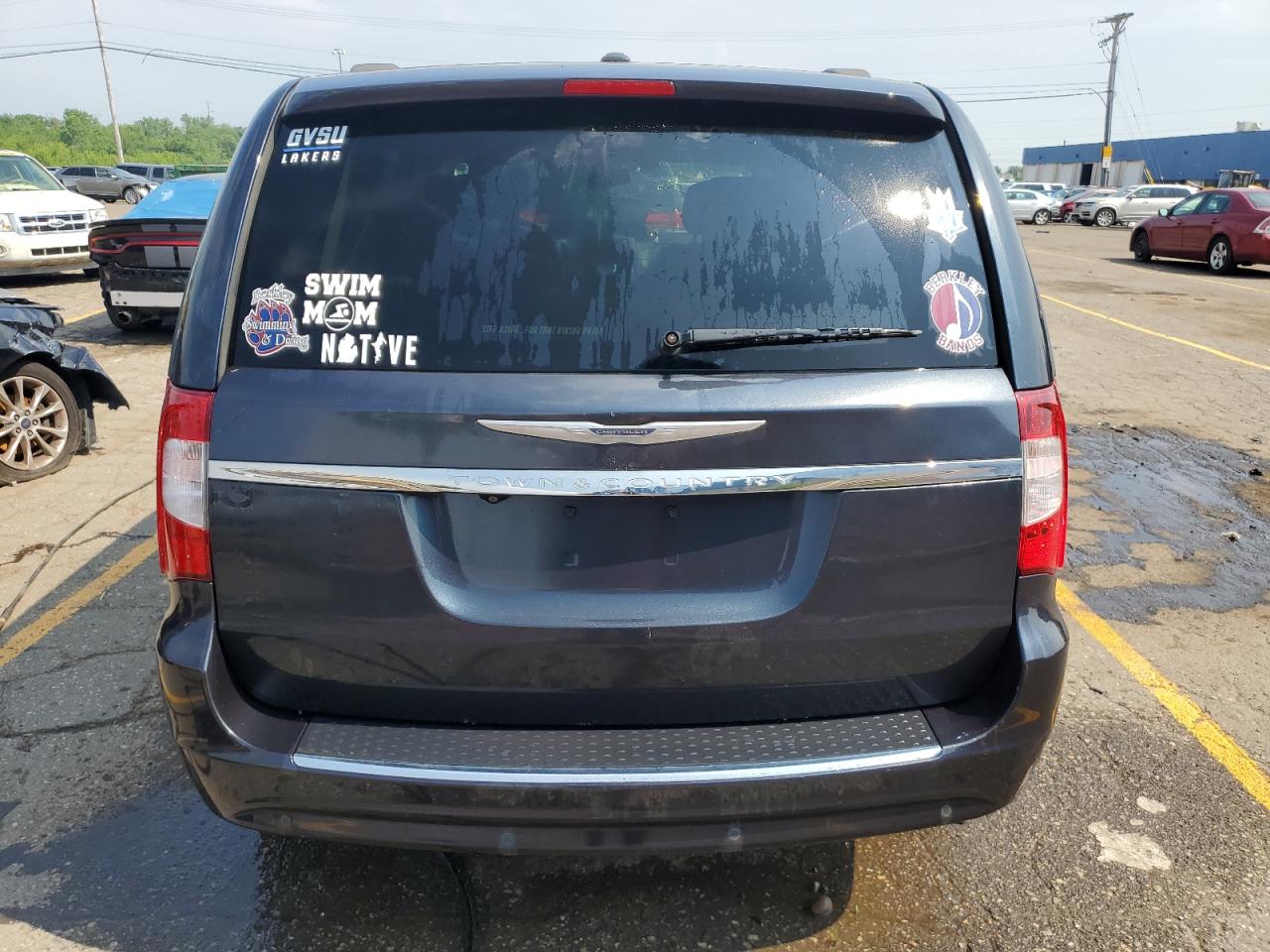 2C4RC1CG3ER329639 2014 Chrysler Town & Country Touring L