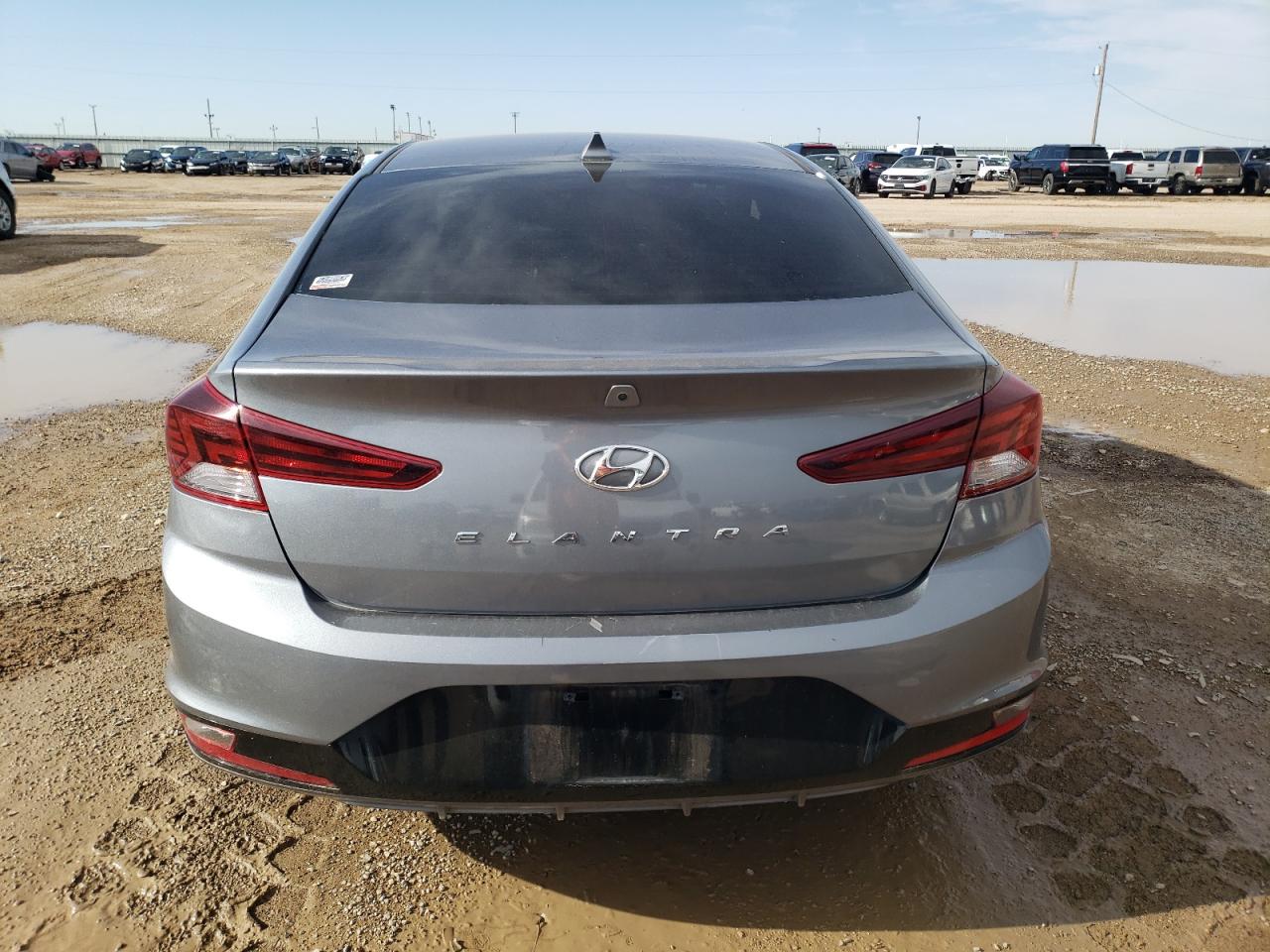 KMHD84LF5KU817831 2019 Hyundai Elantra Sel