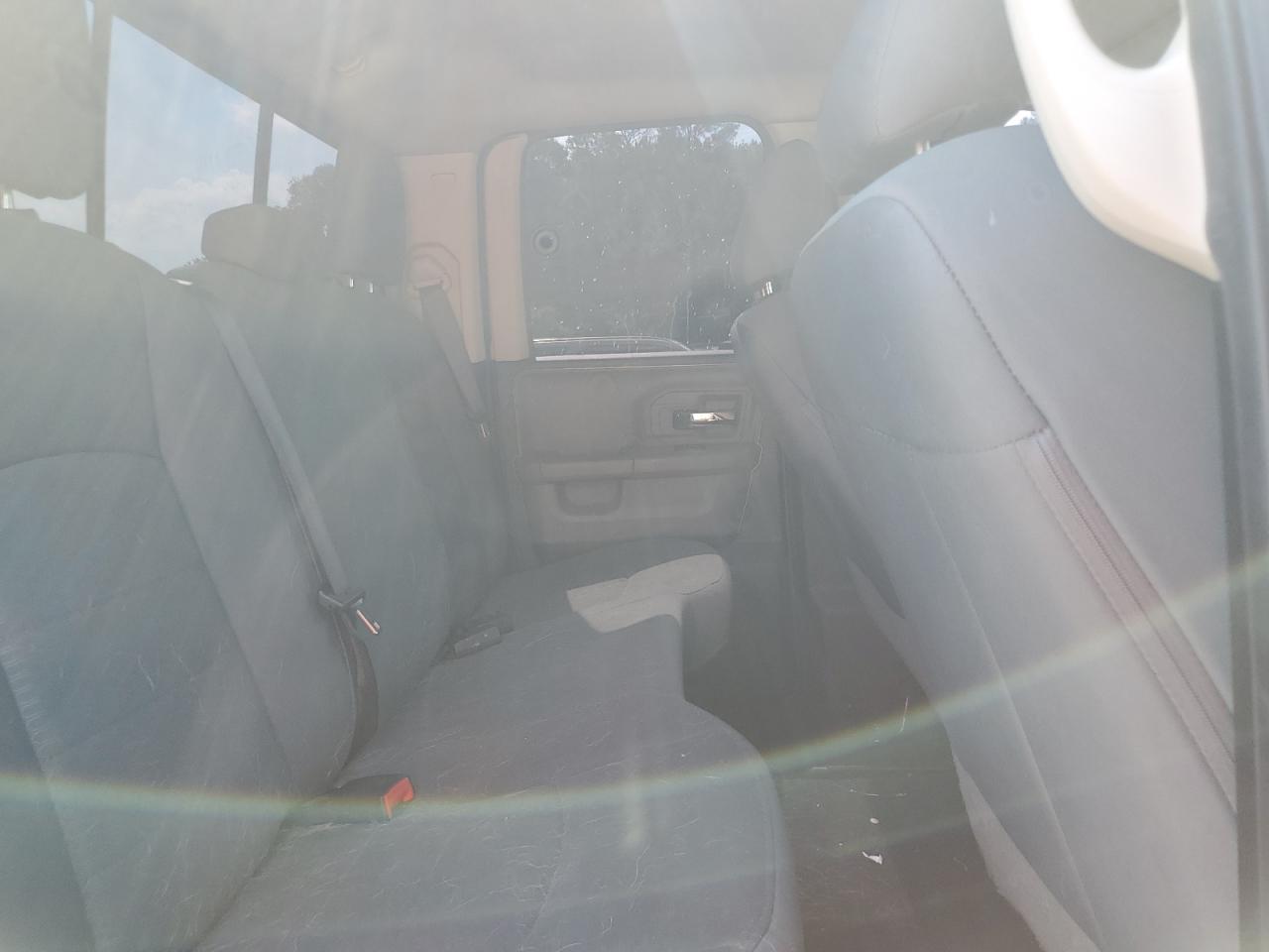 1C6RR6GG7HS775325 2017 Ram 1500 Slt