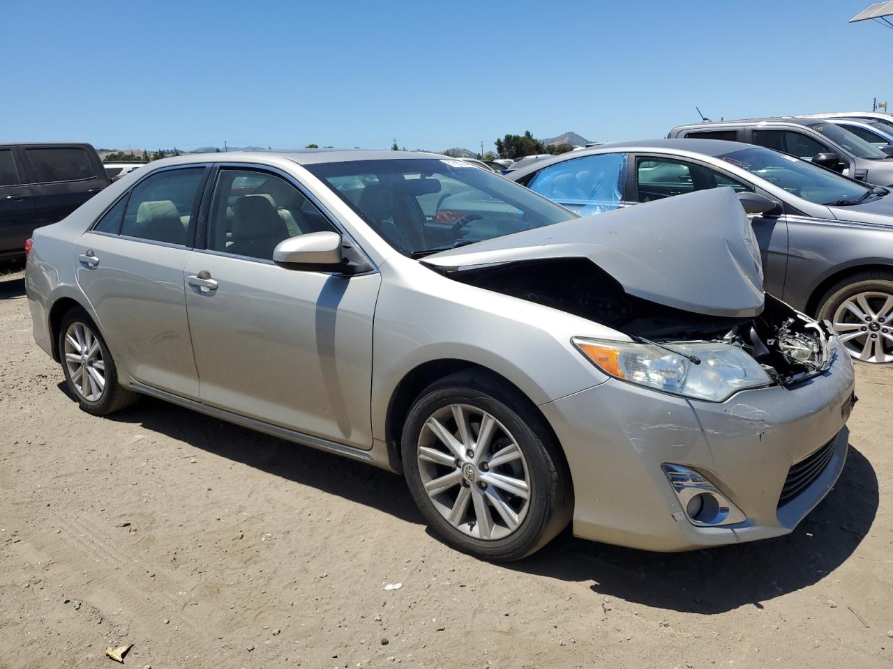 4T4BF1FK9ER400646 2014 Toyota Camry L