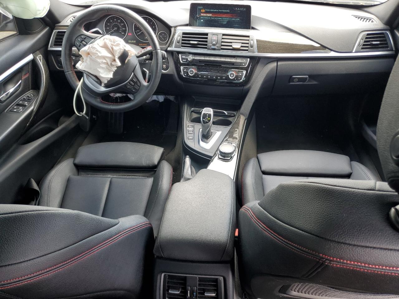 WBA8D9G57HNU59082 2017 BMW 330 Xi