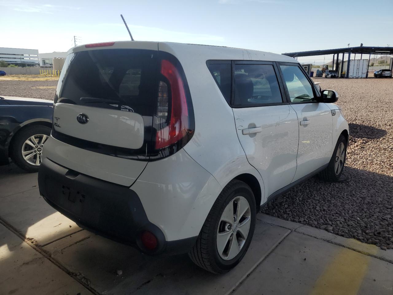 2016 Kia Soul vin: KNDJN2A21G7342544