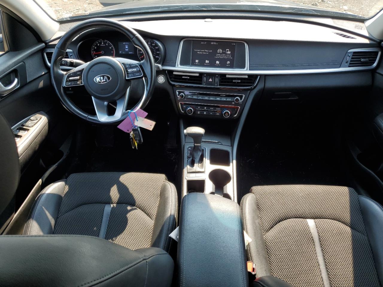 5XXGT4L32KG286826 2019 Kia Optima Lx