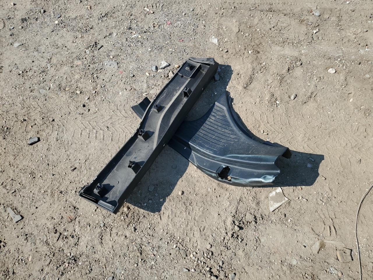 JF2SKAEC2KH424975 2019 Subaru Forester Premium