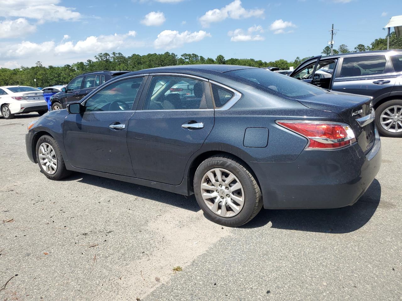 1N4AL3AP0EC107327 2014 Nissan Altima 2.5