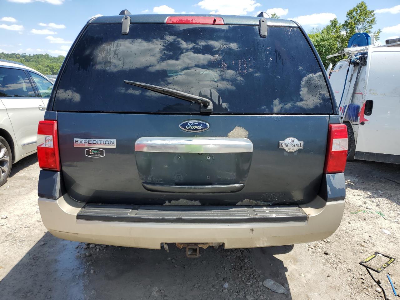 1FMFU18569LA07675 2009 Ford Expedition Eddie Bauer