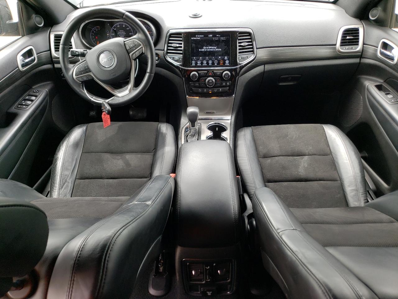 1C4RJFAG0MC613534 2021 Jeep Grand Cherokee Laredo