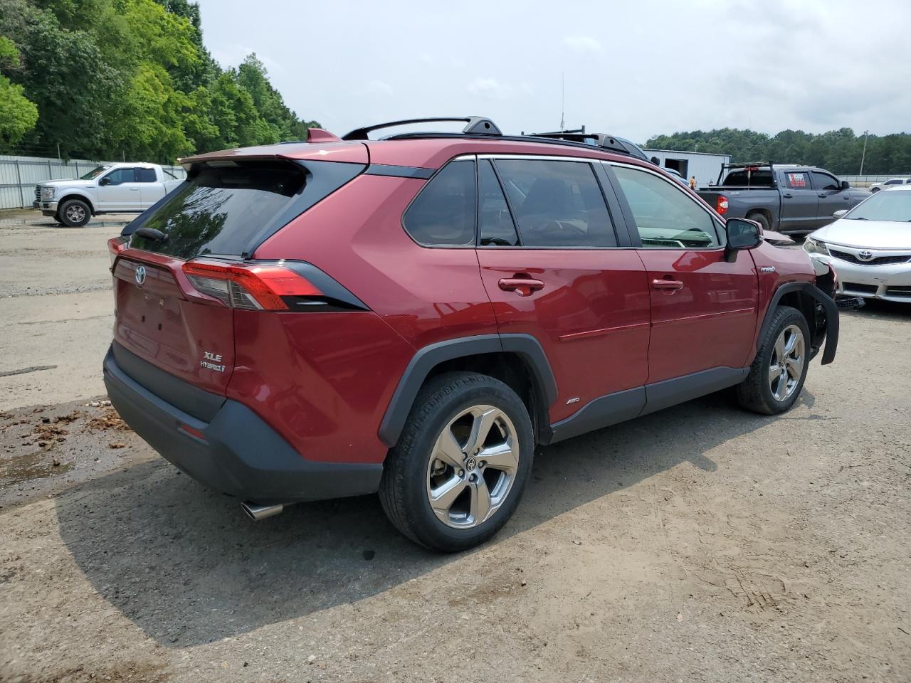 2021 Toyota Rav4 Xle Premium vin: JTMB6RFV5MD045822