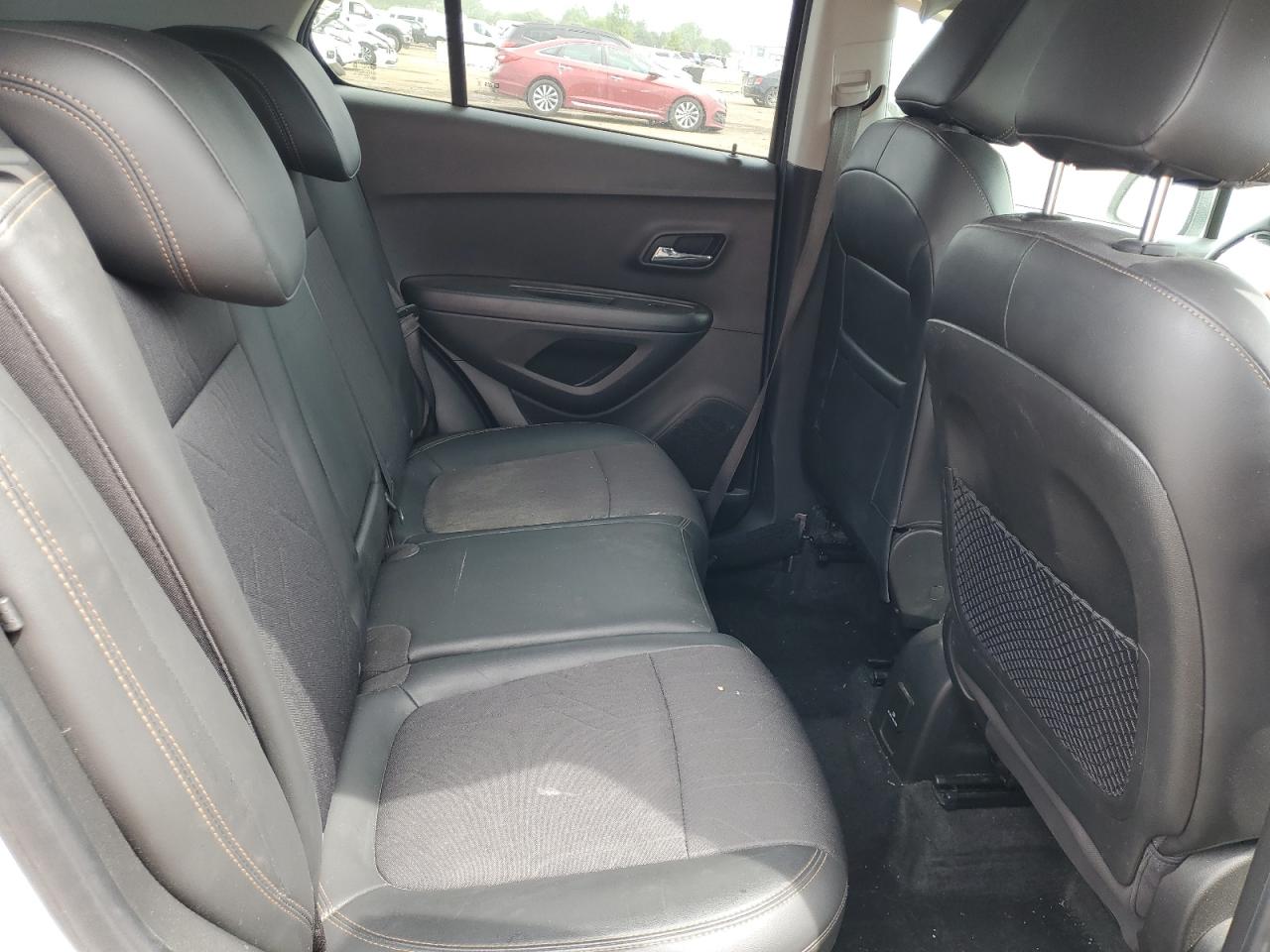 KL7CJPSB3KB950780 2019 Chevrolet Trax 1Lt