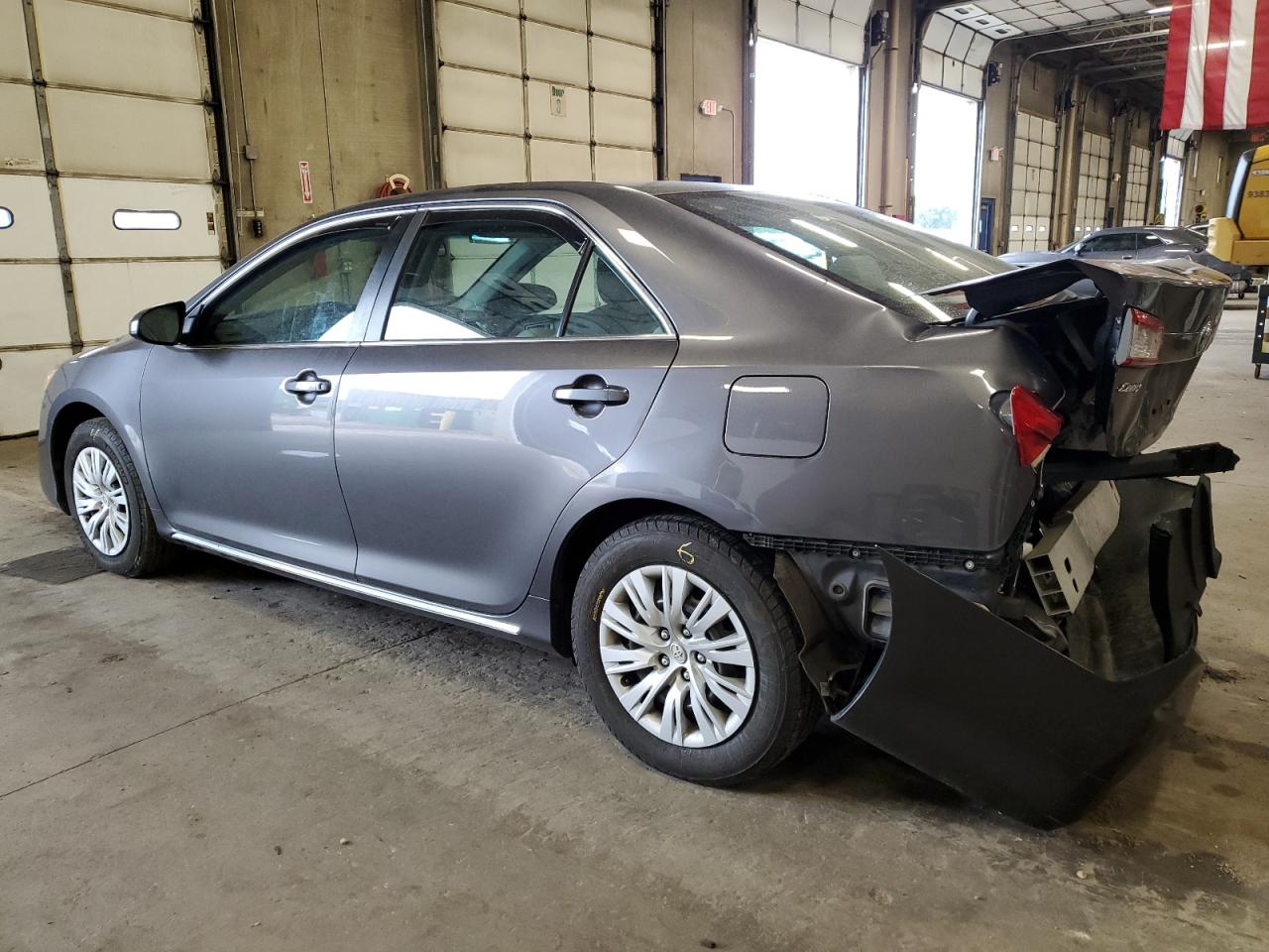 2014 Toyota Camry L vin: 4T4BF1FK9ER395710