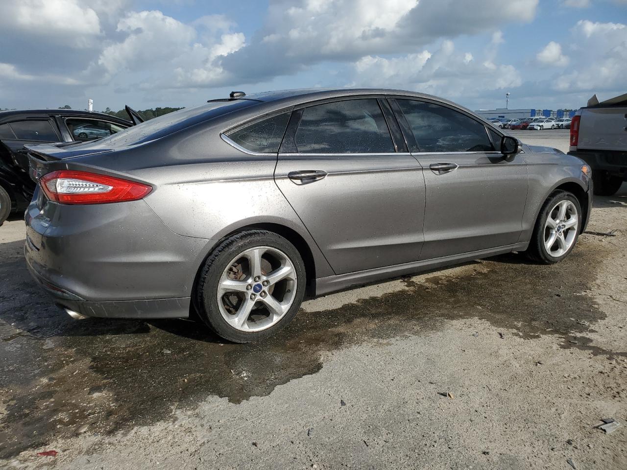 3FA6P0HR9DR381562 2013 Ford Fusion Se