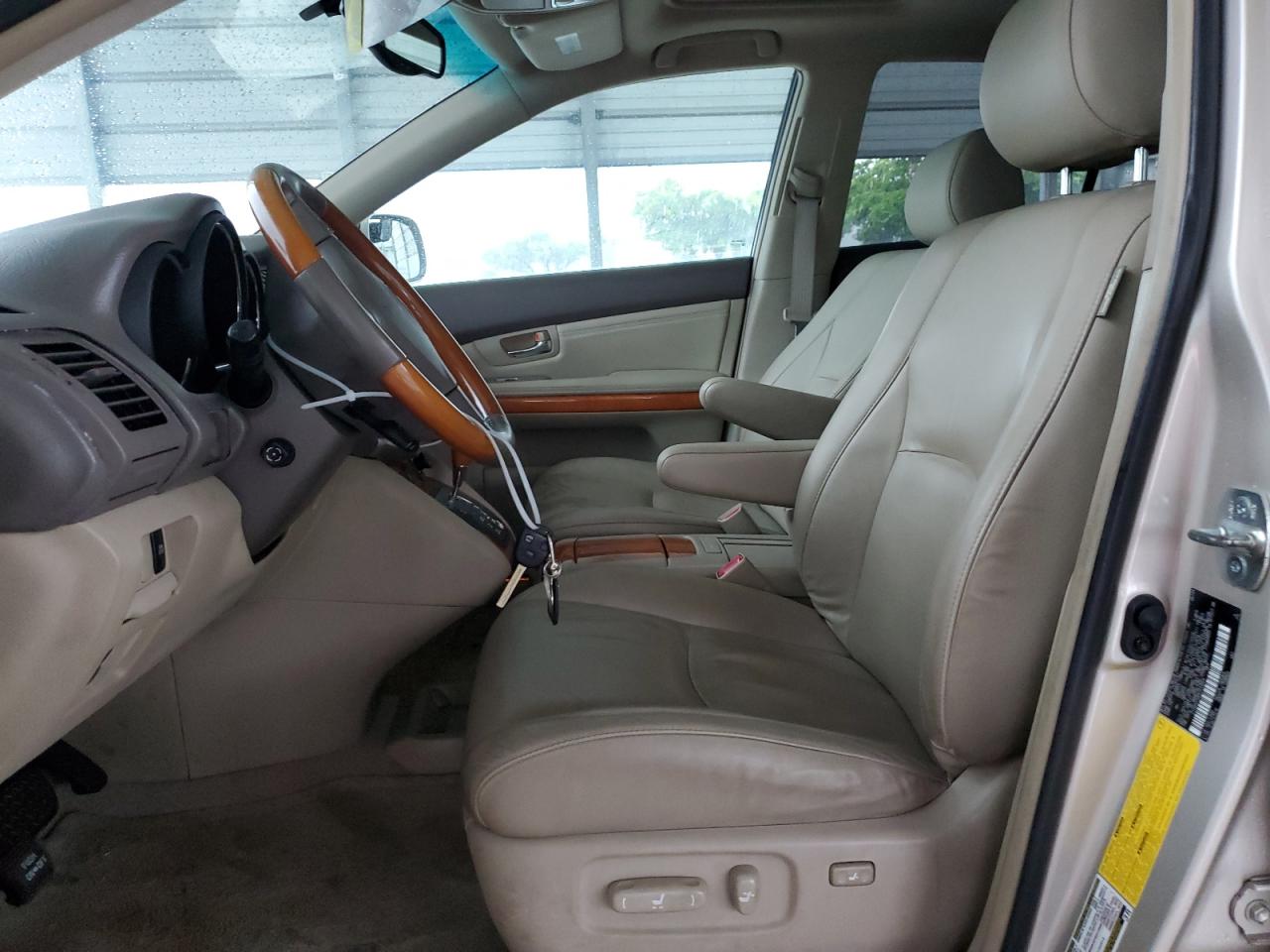 2T2GA31U84C013603 2004 Lexus Rx 330