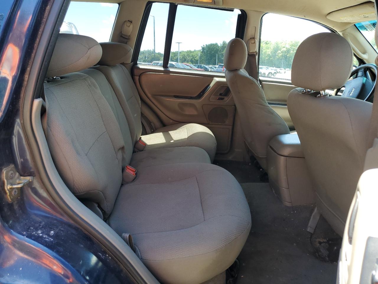 1J4GW48S92C131756 2002 Jeep Grand Cherokee Laredo