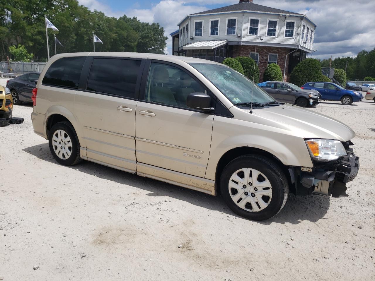 2C4RDGBG9FR669977 2015 Dodge Grand Caravan Se