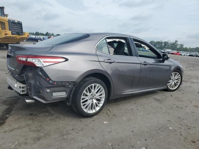 VIN 4T1B11HK3JU505389 2018 Toyota Camry, L no.3