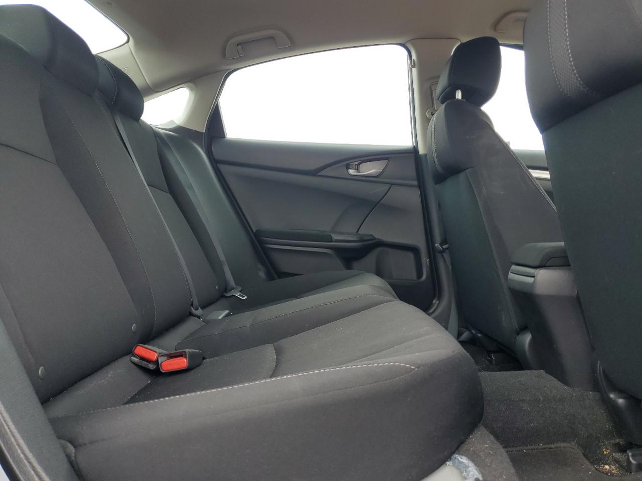 2HGFC2F69KH529472 2019 Honda Civic Lx