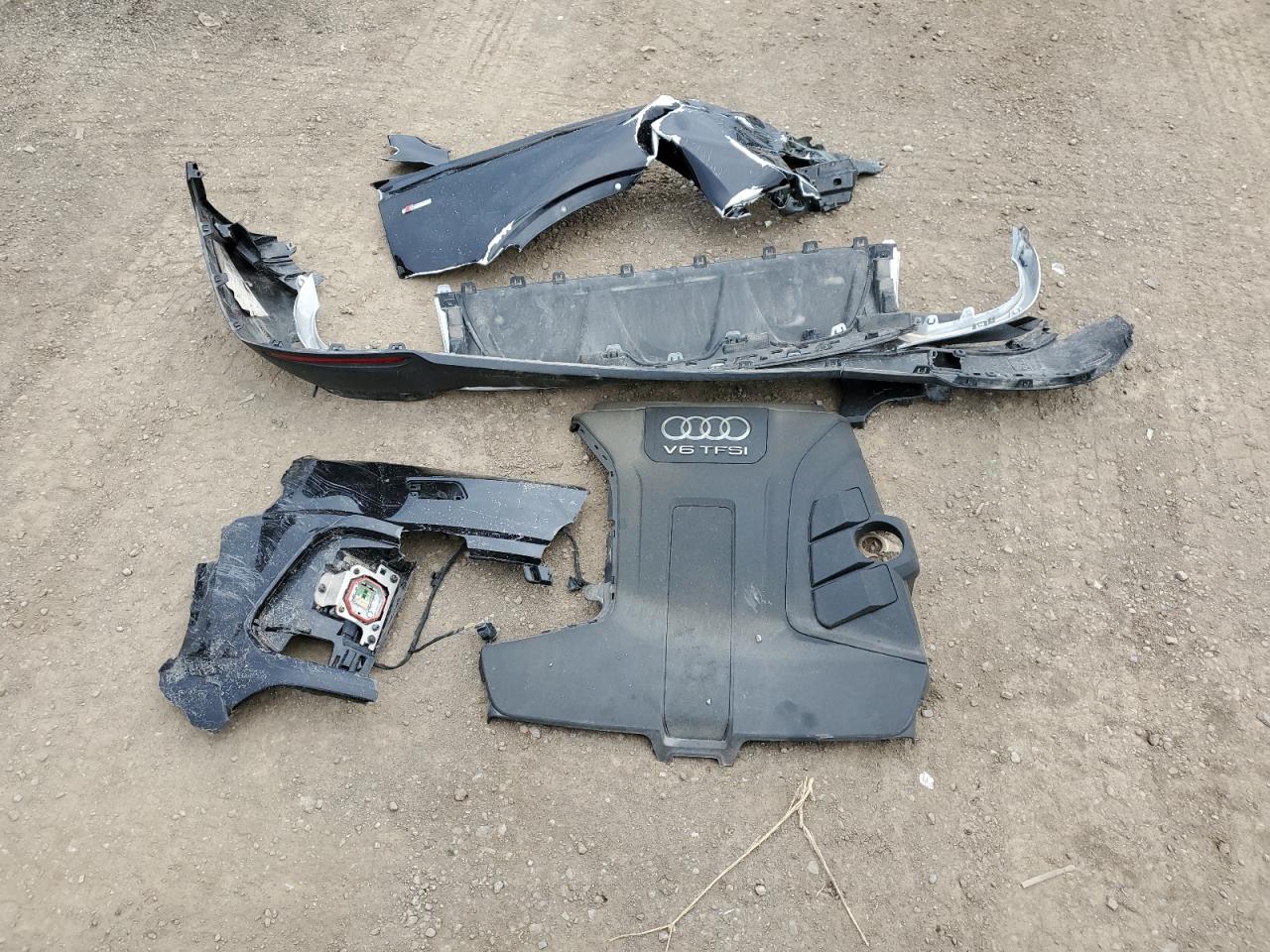 WA1WAAF74JD032245 2018 Audi Q7 Technik S-Line