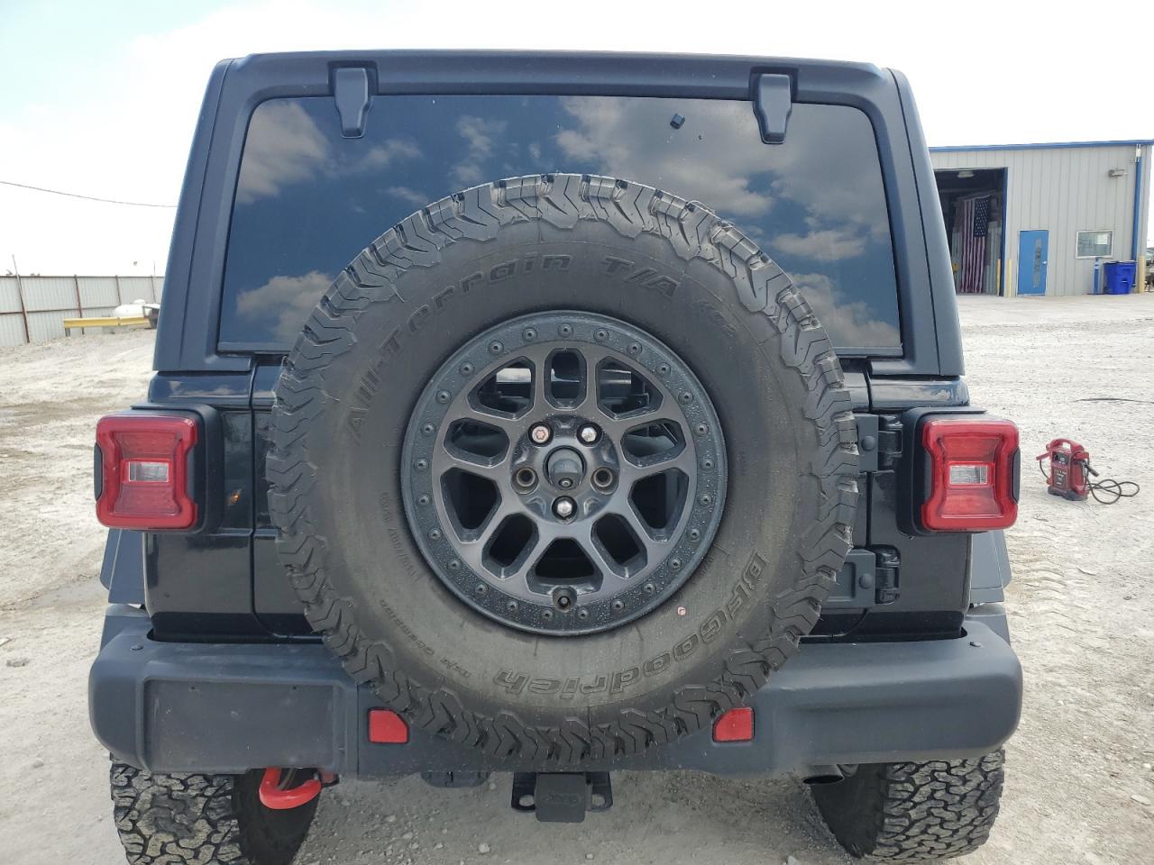 1C4JJXFG4NW235827 2022 Jeep Wrangler Unlimited Rubicon