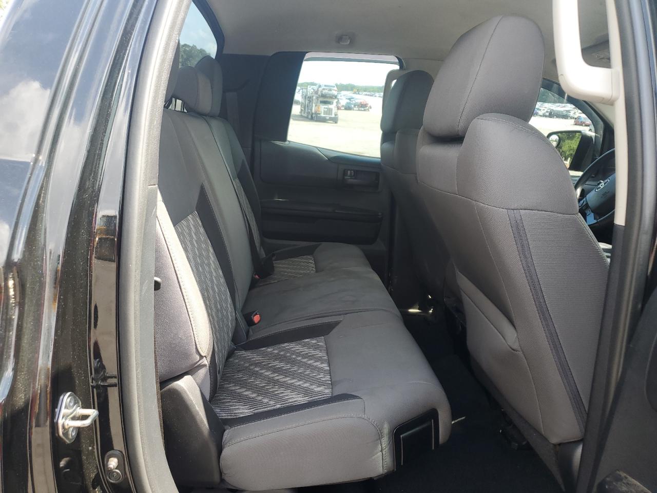 5TFRM5F17JX129466 2018 Toyota Tundra Double Cab Sr/Sr5