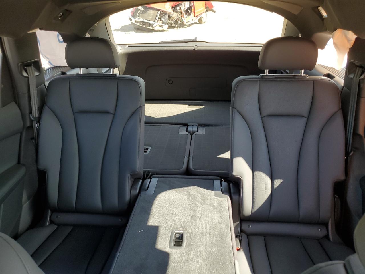 WA1LXAF78MD039169 2021 Audi Q7 Premium Plus