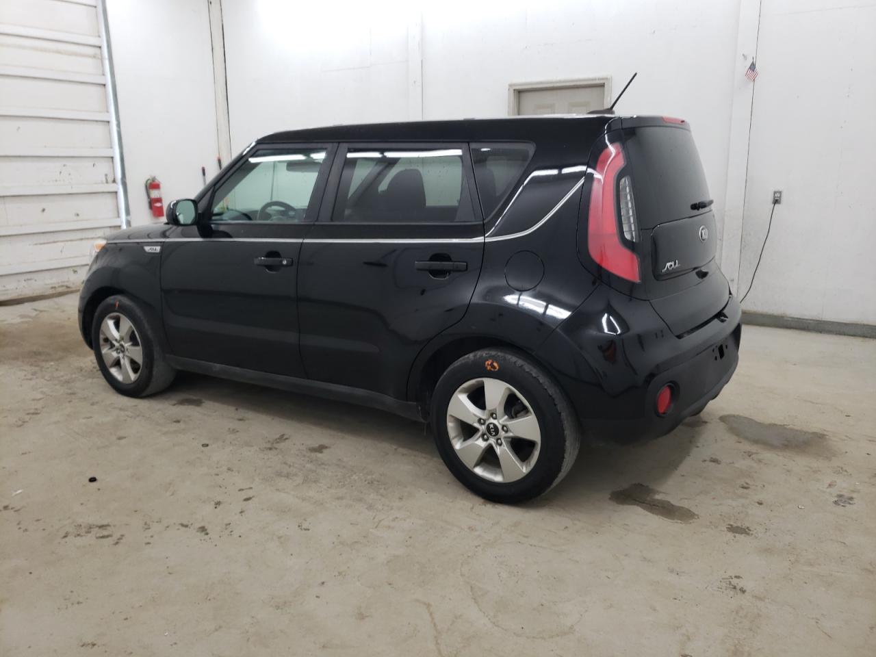 KNDJN2A23K7692461 2019 Kia Soul