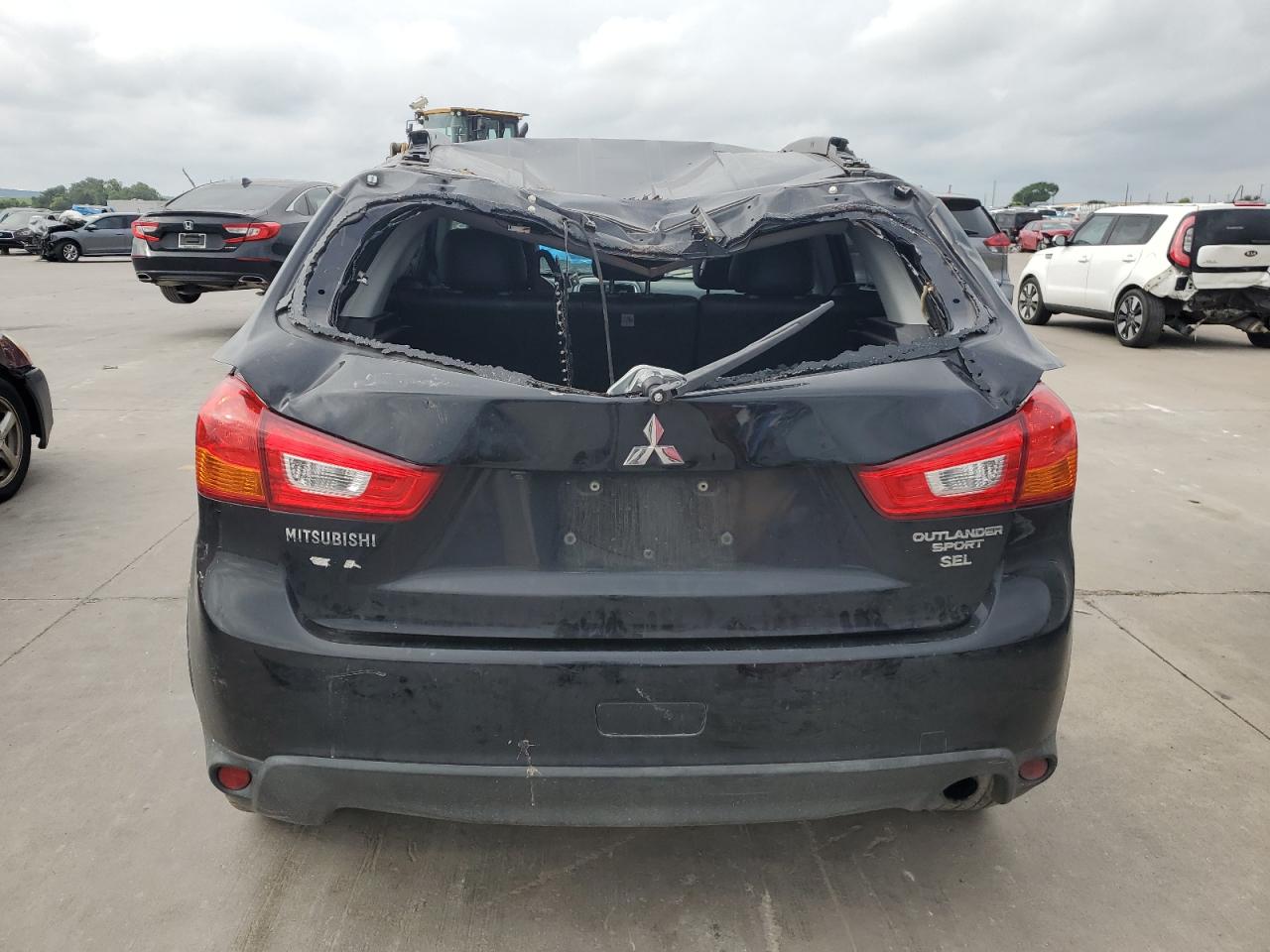 JA4AP4AW9GZ027398 2016 Mitsubishi Outlander Sport Sel