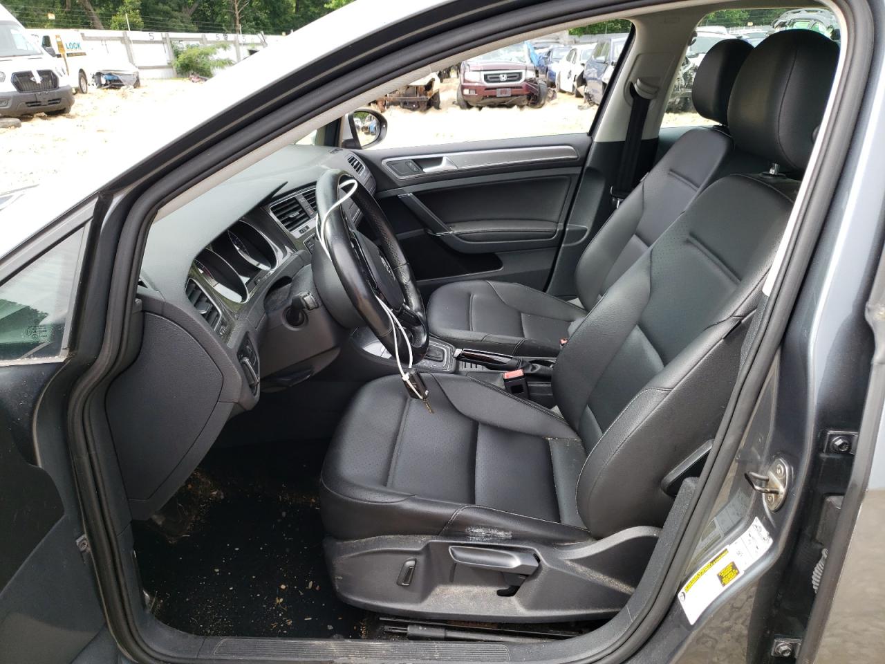 3VWH17AU5HM516192 2017 Volkswagen Golf Alltrack S