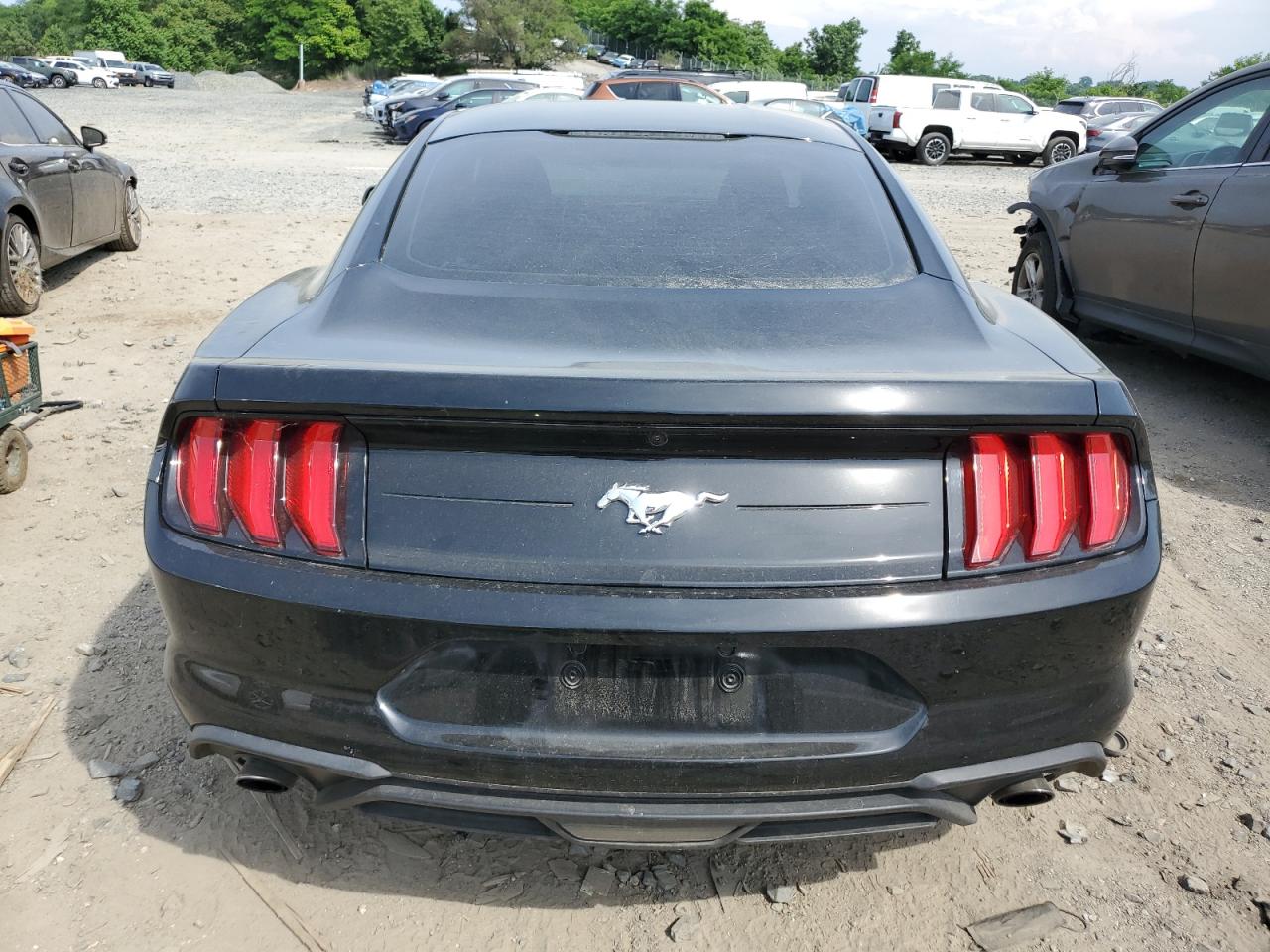 1FA6P8TH0J5146074 2018 Ford Mustang