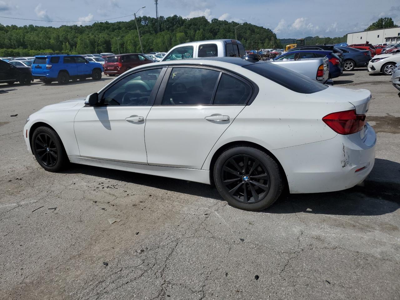 2016 BMW 320 Xi vin: WBA8E5G59GNU20871