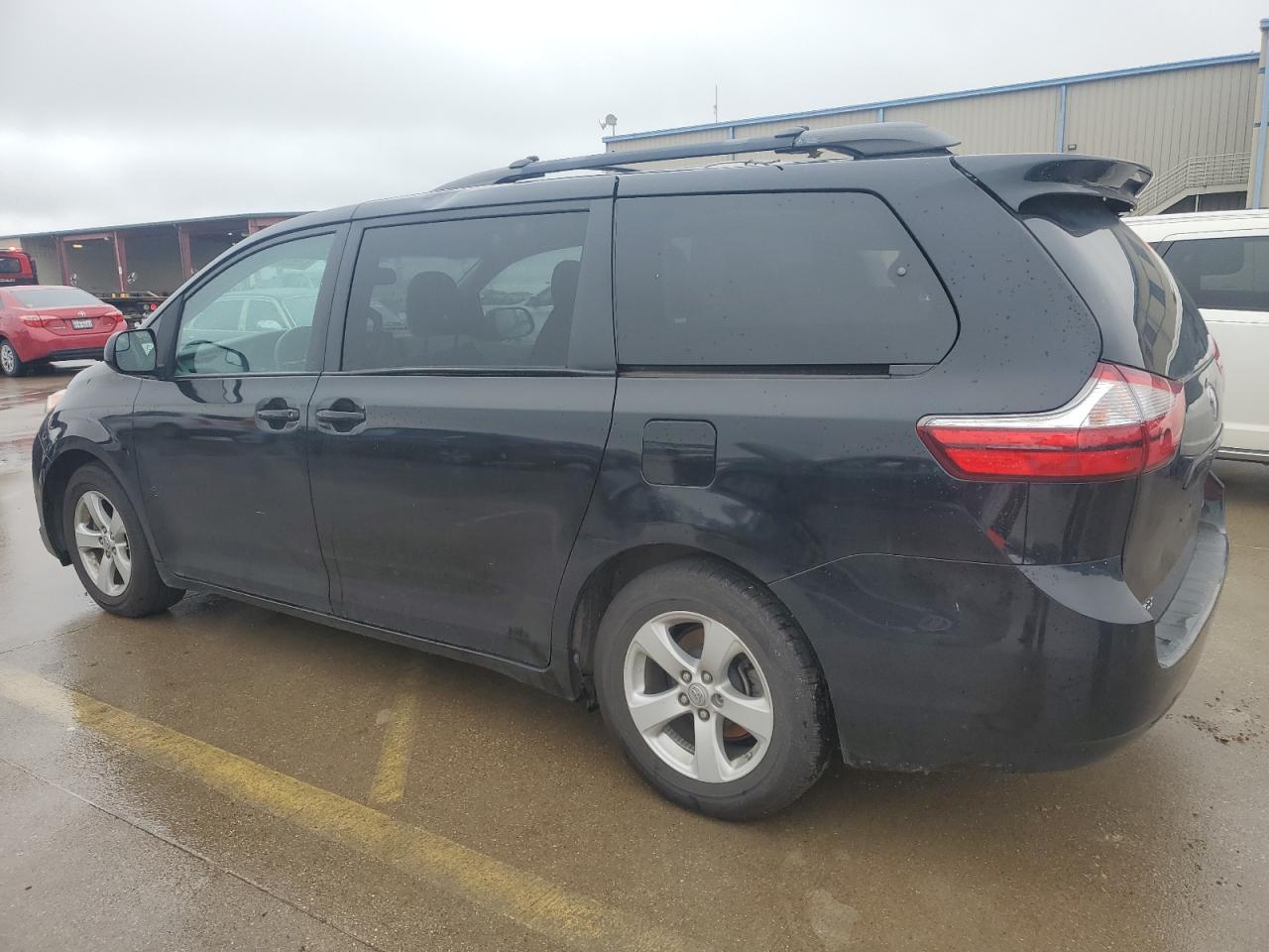 5TDKZ3DC6HS891294 2017 Toyota Sienna Le