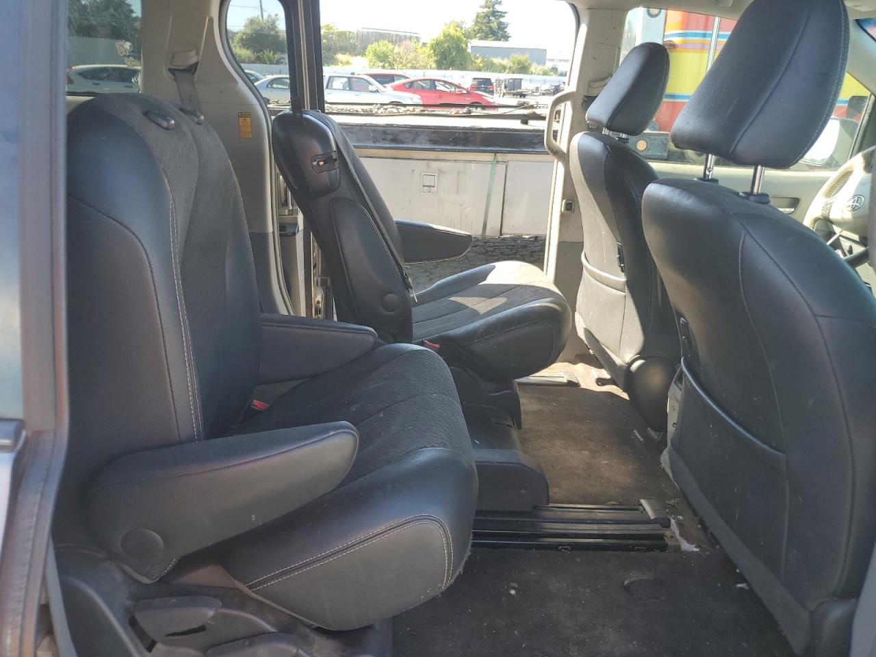 5TDXK3DC8ES421306 2014 Toyota Sienna Sport