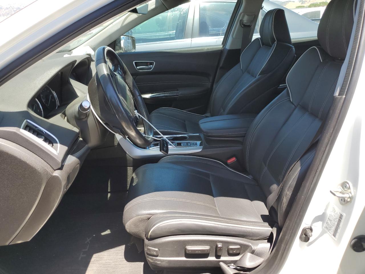 19UUB3F56JA003031 2018 Acura Tlx Tech