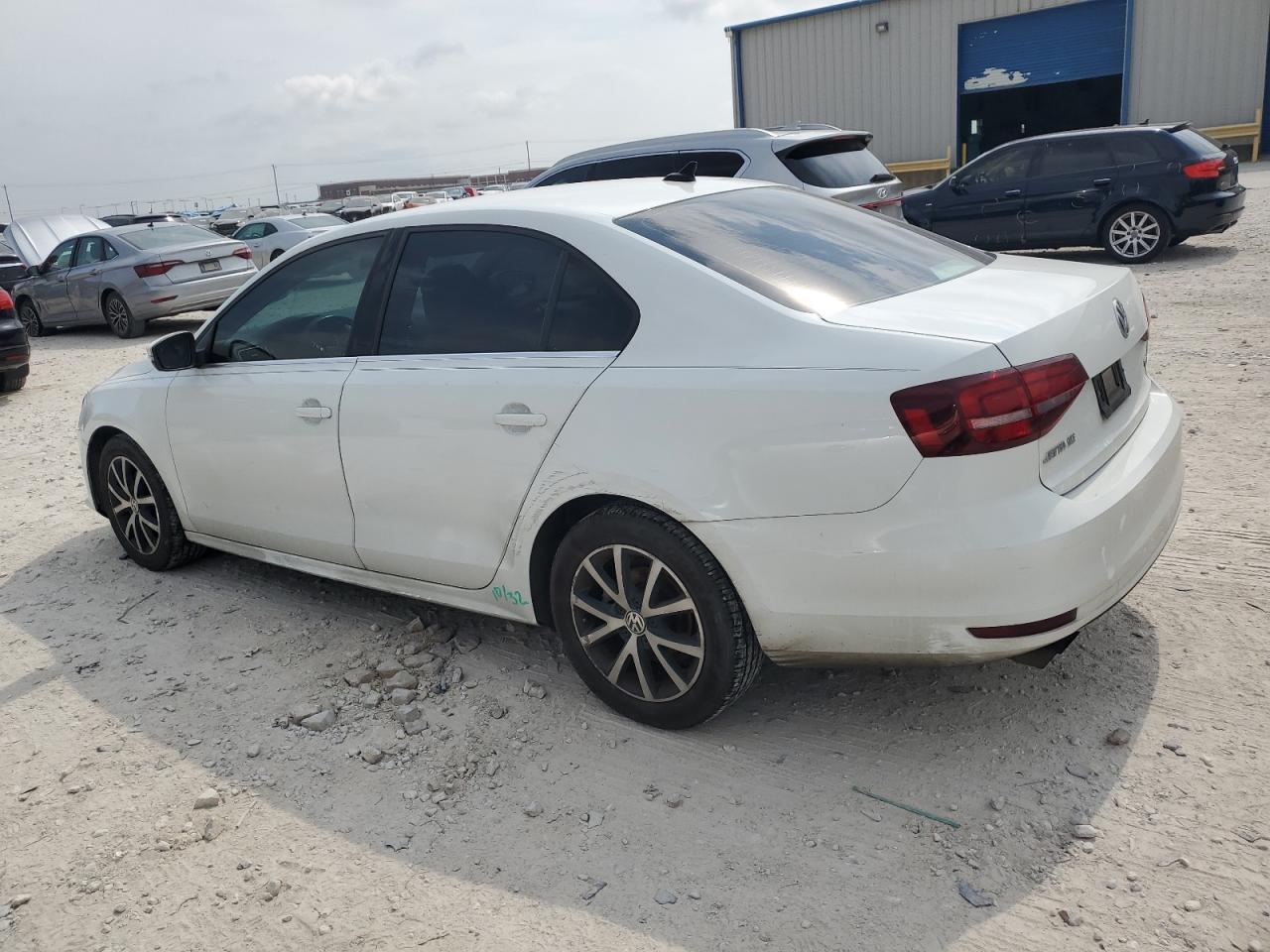 3VWDB7AJ8HM380190 2017 Volkswagen Jetta Se