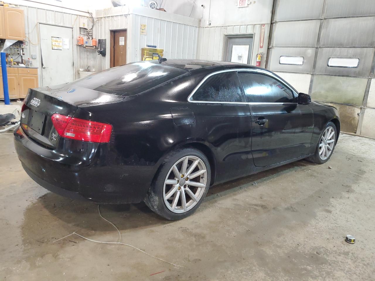 2015 Audi A5 Premium vin: WAUCFAFR7FA014307