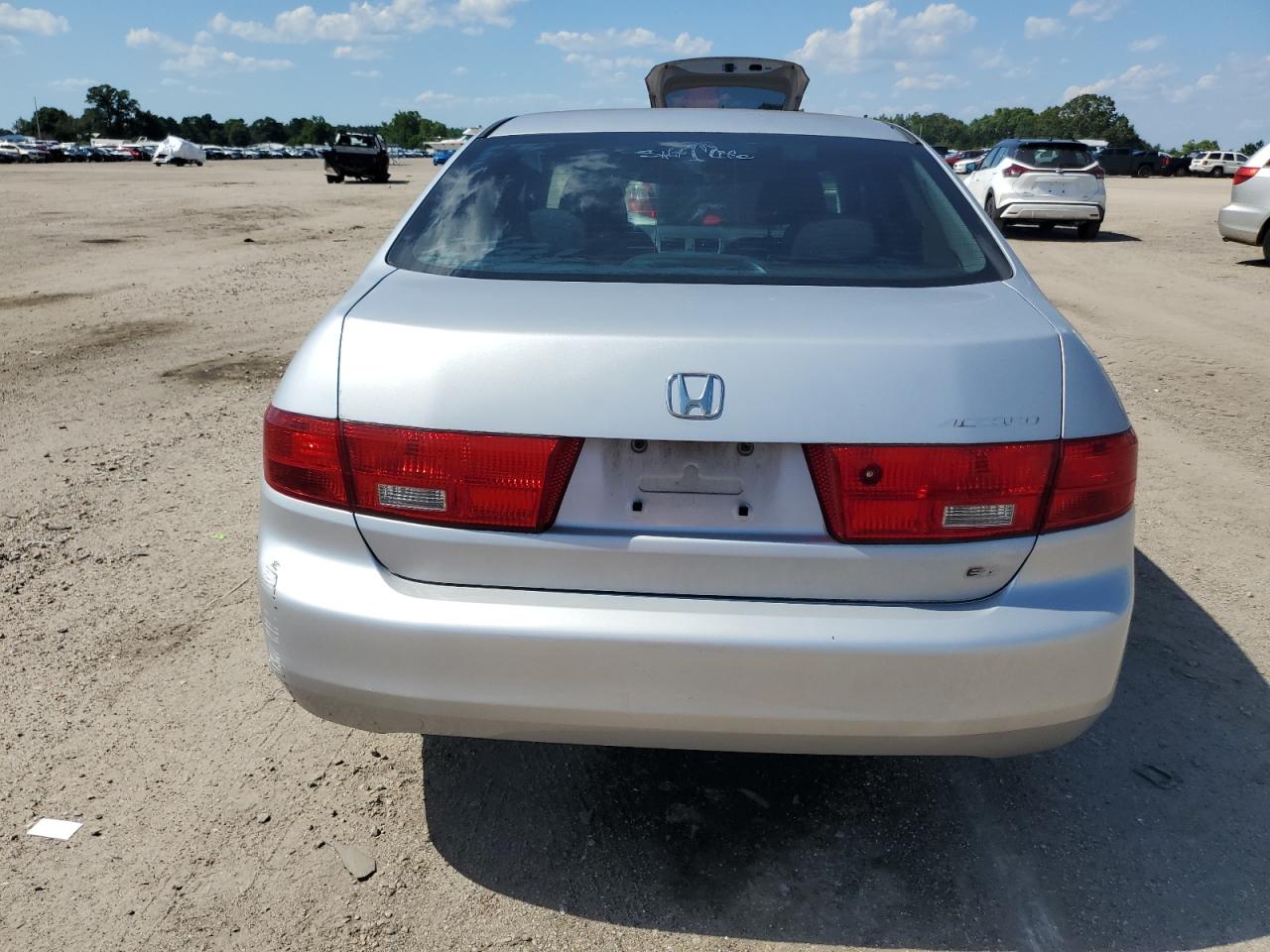 1HGCM56795A014811 2005 Honda Accord Ex