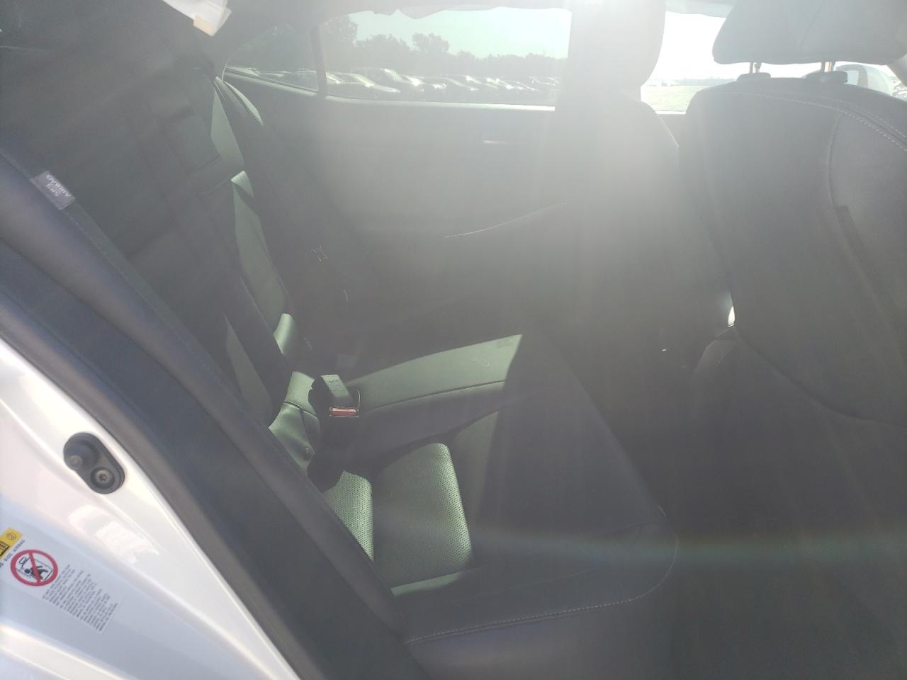 JTHBA1D2XH5039909 2017 Lexus Is 200T