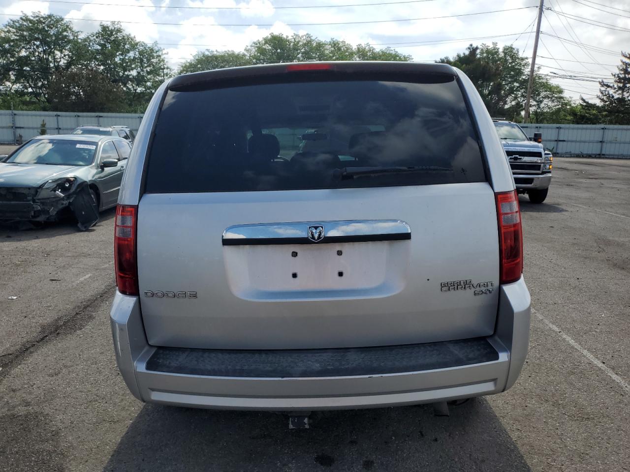 2D4RN5D10AR476381 2010 Dodge Grand Caravan Sxt