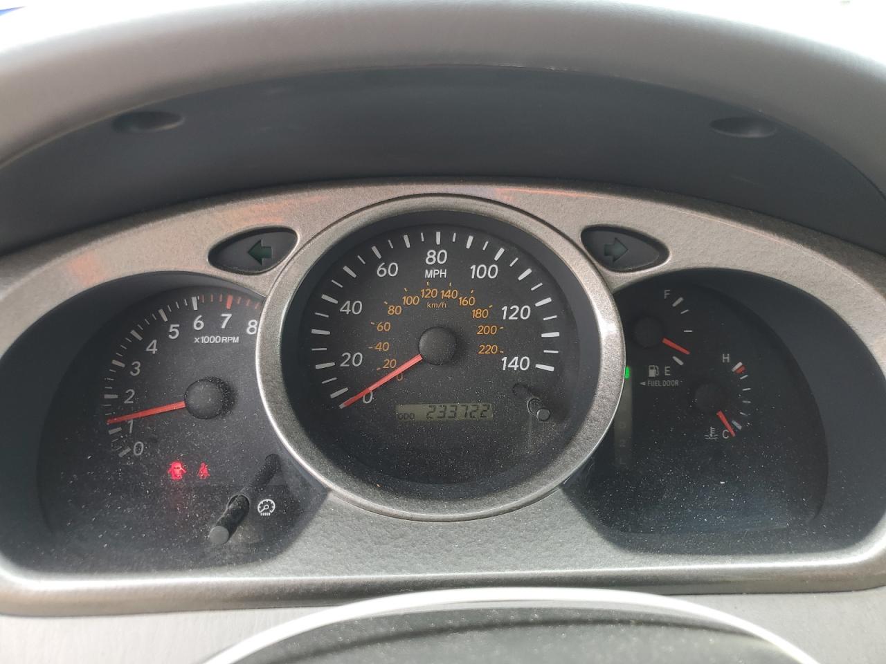 JTEGF21A010026725 2001 Toyota Highlander