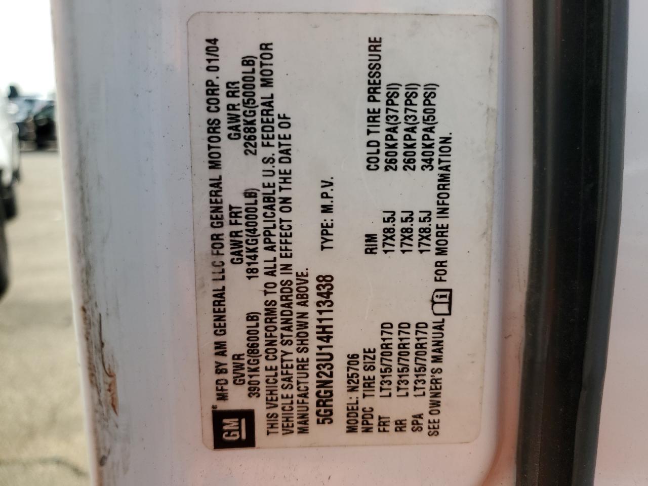 5GRGN23U14H113438 2004 Hummer H2