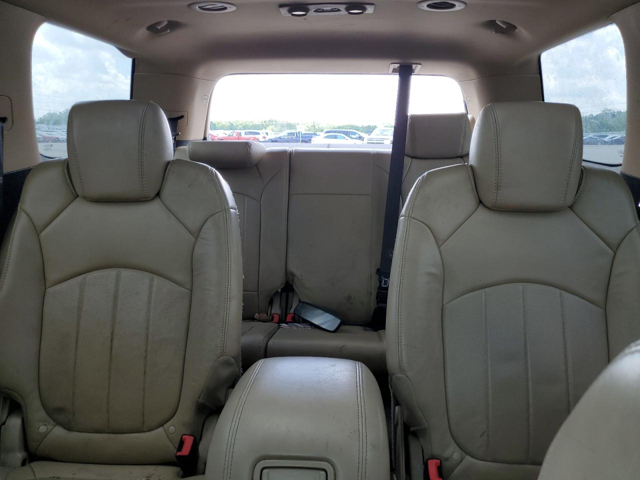 1GKLRNED5AJ137205 2010 GMC Acadia Slt-2